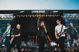 Colin w/Papa Roach