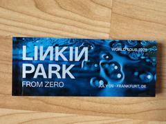 VIP Magnet