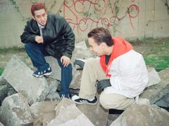 Mike Shinoda and Joe Hahn in 1998 by Howard Min[8]